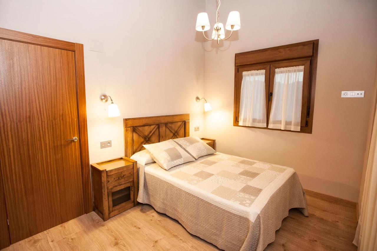 Cuatrovistes Guest House San Martin de Bada Exterior photo